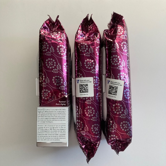 [Lot of 3] NEW Livaura Skincare Cosmetics Retinol Cleansing Wipes 60 Ct - Picture 12 of 14